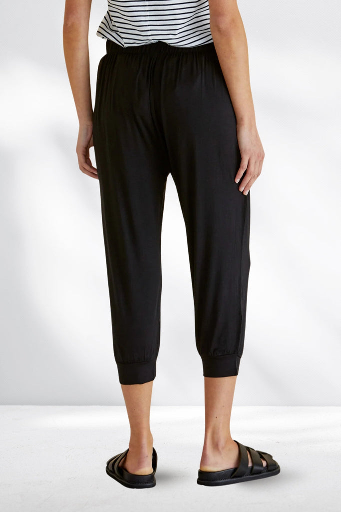 Betty Basics Tokyo 3/4 Pants From BoxHill