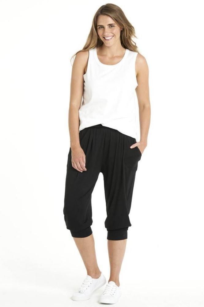 Betty Basics Tokyo 3/4 Pants From BoxHill