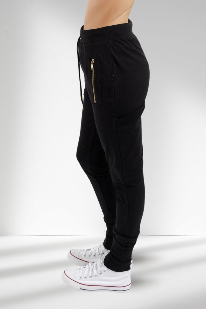 Federation Escape Trackies Black Gold From BoxHill
