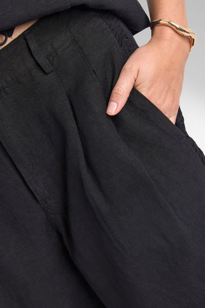 Foxwood San Lucas Shorts Black From BoxHill