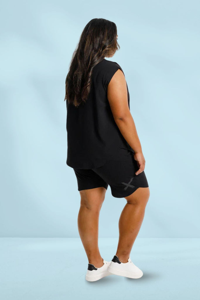 Home-Lee Apartment Shorts Black Matte X From BoxHill