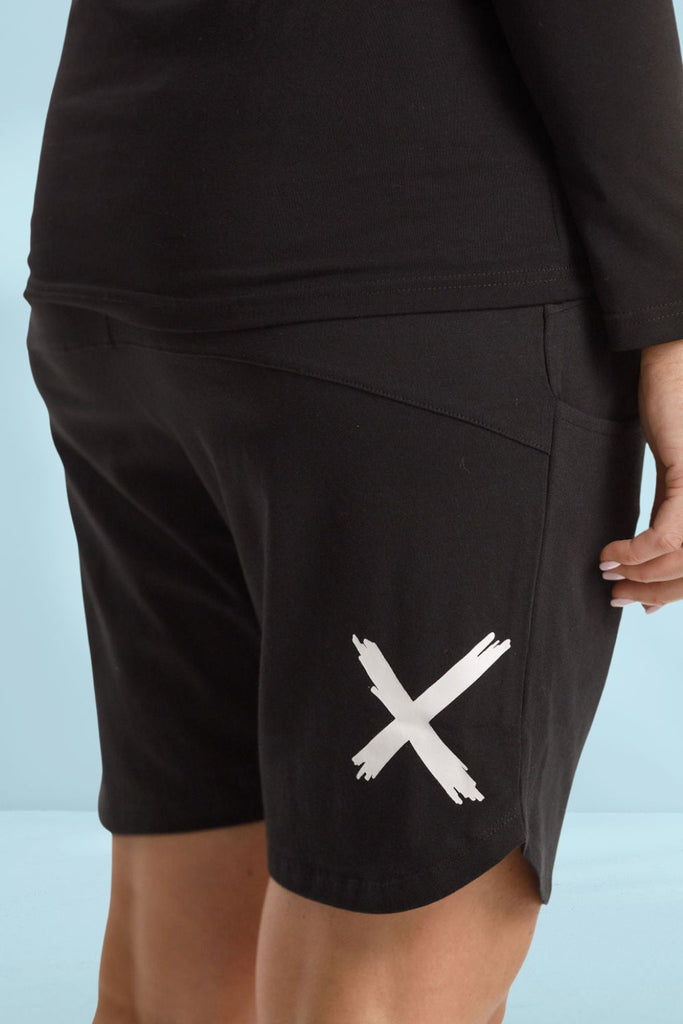 Home-Lee Apartment Shorts Black White X From BoxHill