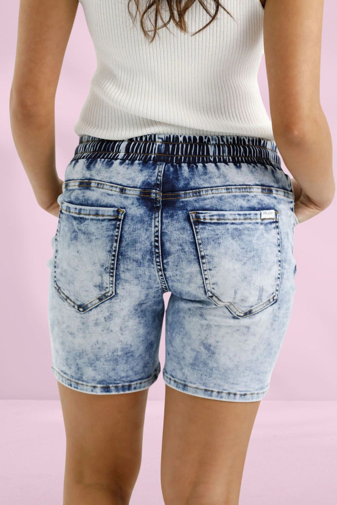 Homelee Ocean Shorts Snow Wash From BoxHill