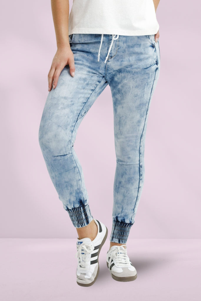 Homelee Weekender Jeans Snow Wash From BoxHill