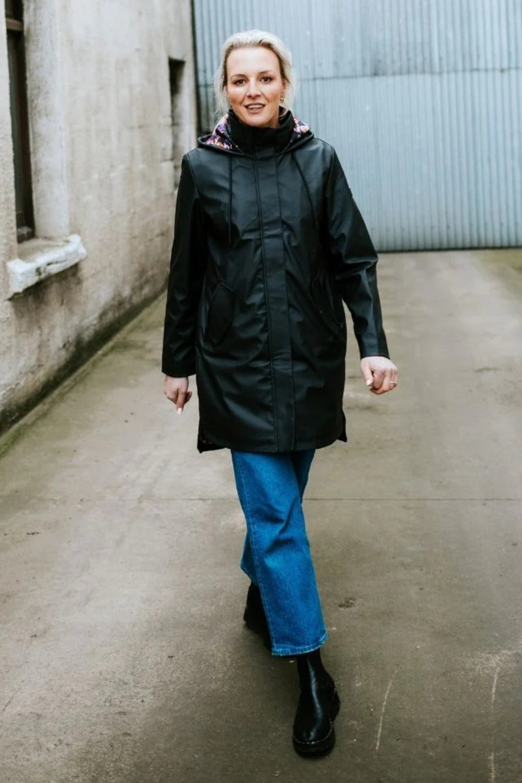 Moke Sarah 4xl Down Jacket Moke Billie Raincoat Black With Purple