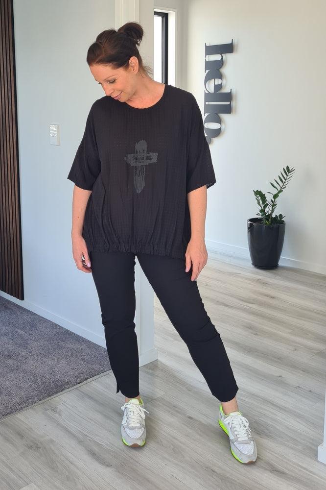 Macjays Paris Capri Black From BoxHill