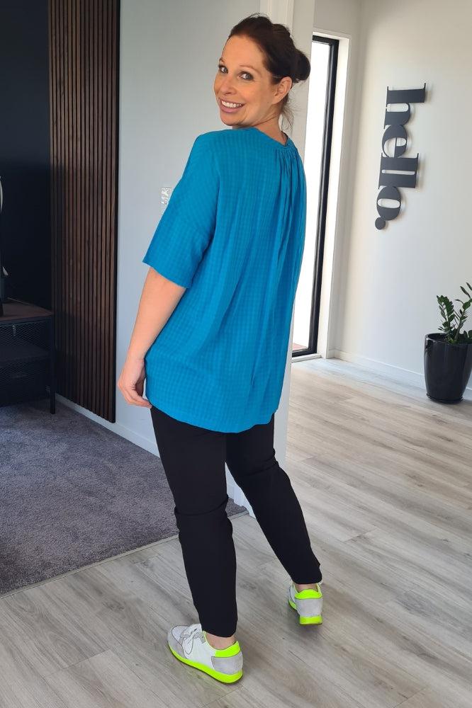 Macjays Paris Capri Black From BoxHill