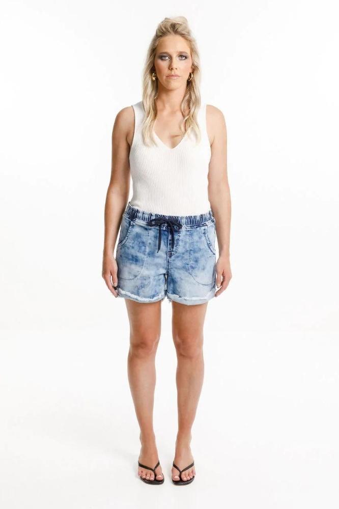 Home-Lee Lagoon Cut Off Shorts Snow Wash From BoxHill