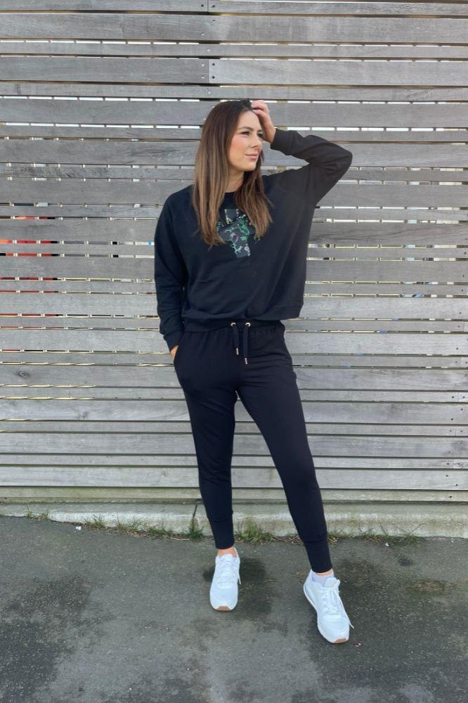 Moke Violet Pants Black From BoxHill