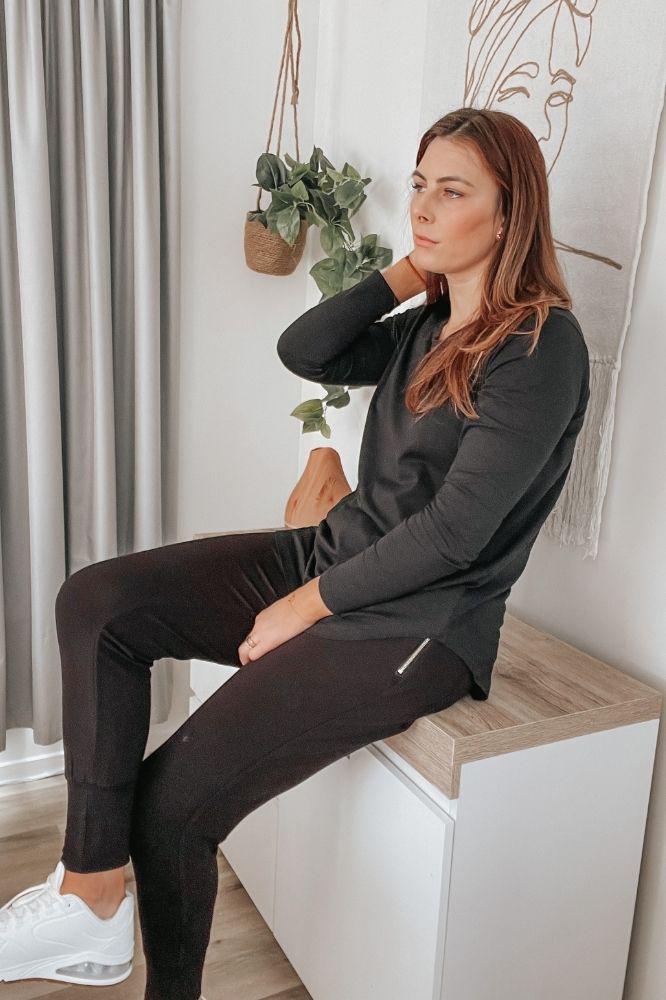 Moke Violet Pants Black From BoxHill